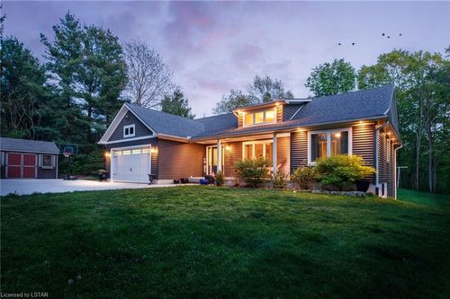 46187 North Street Street, Sparta, ON, N5P3S8 | Card Image