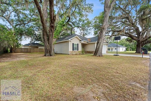 37 Douglas Rd, Allenhurst, GA, 31301-2578 | Card Image