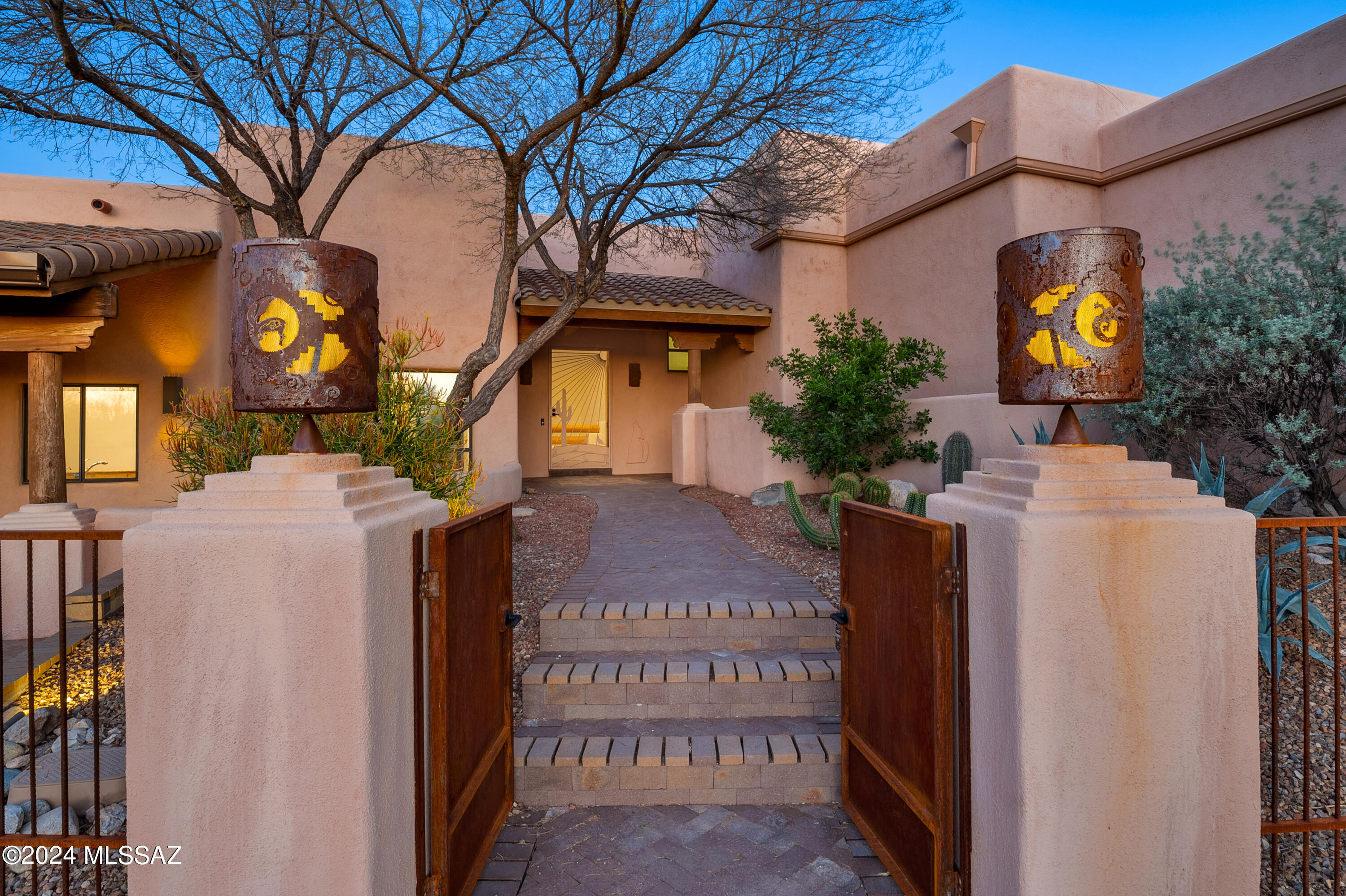 Lusitano Pl, Tucson, AZ 85748