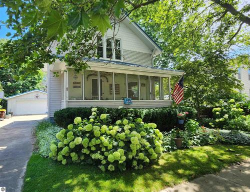 716 Woodworth Ave, Alma, MI, 48801-1150 | Card Image