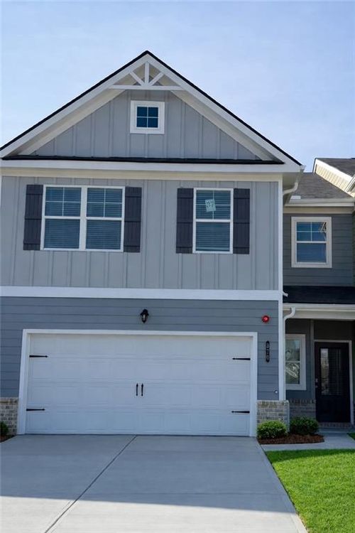 370 Lanier Cir, Woodstock, GA, 30189-1109 | Card Image