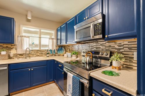 989-98-1369 Koaheahe Pl, Pearl City, HI, 96782-3089 | Card Image