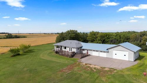 17514 Township Road 500, Rural Beaver County, AB, T0B4J3 | Card Image