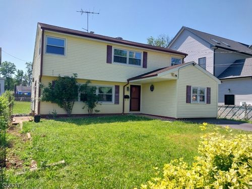 129 Bloomfield Ave, Iselin, NJ, 08830-2256 | Card Image