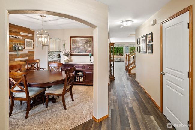 Wonderful architecture, newer floors, meticulous and move in ready! | Image 4