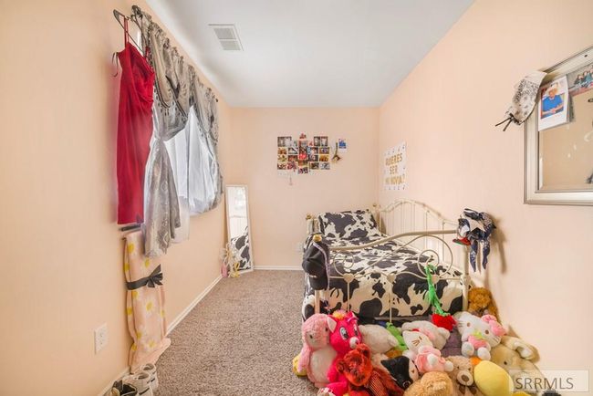 2492 E 2100 N, House other with 6 bedrooms, 4 bathrooms and 2 parking in Hamer ID | Image 20