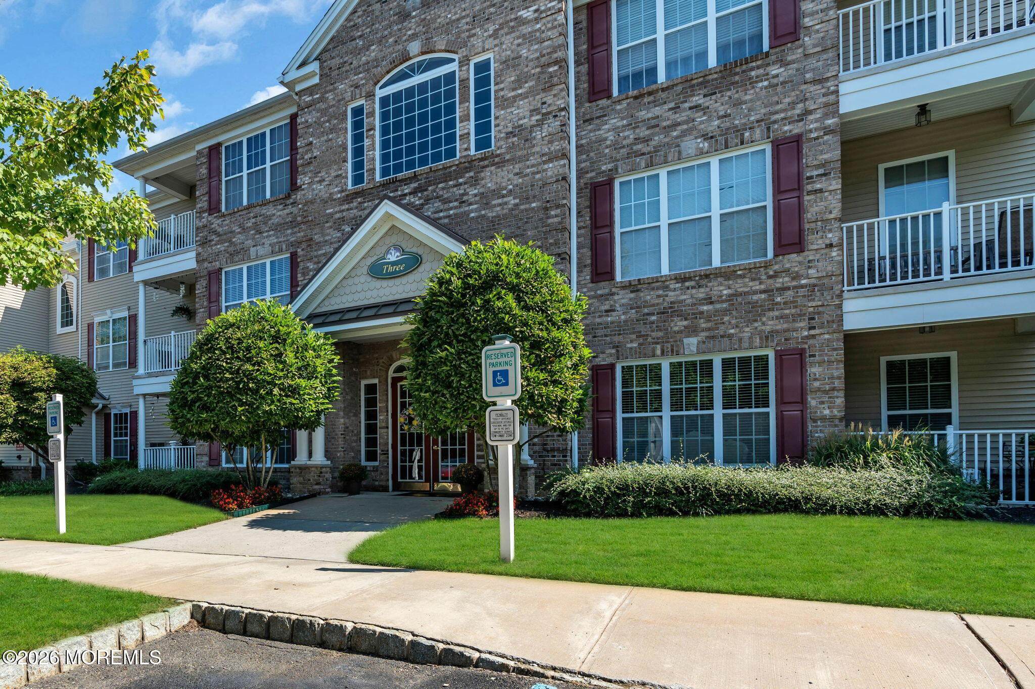 Residential Lease in Lakewood