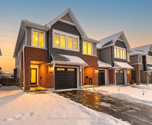 1114 Av Barrow, Kingston, ON, K7M0G5 | Card Image