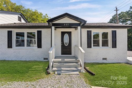 403 Julius Chambers Ave, Mount Gilead, NC, 27306-8835 | Card Image