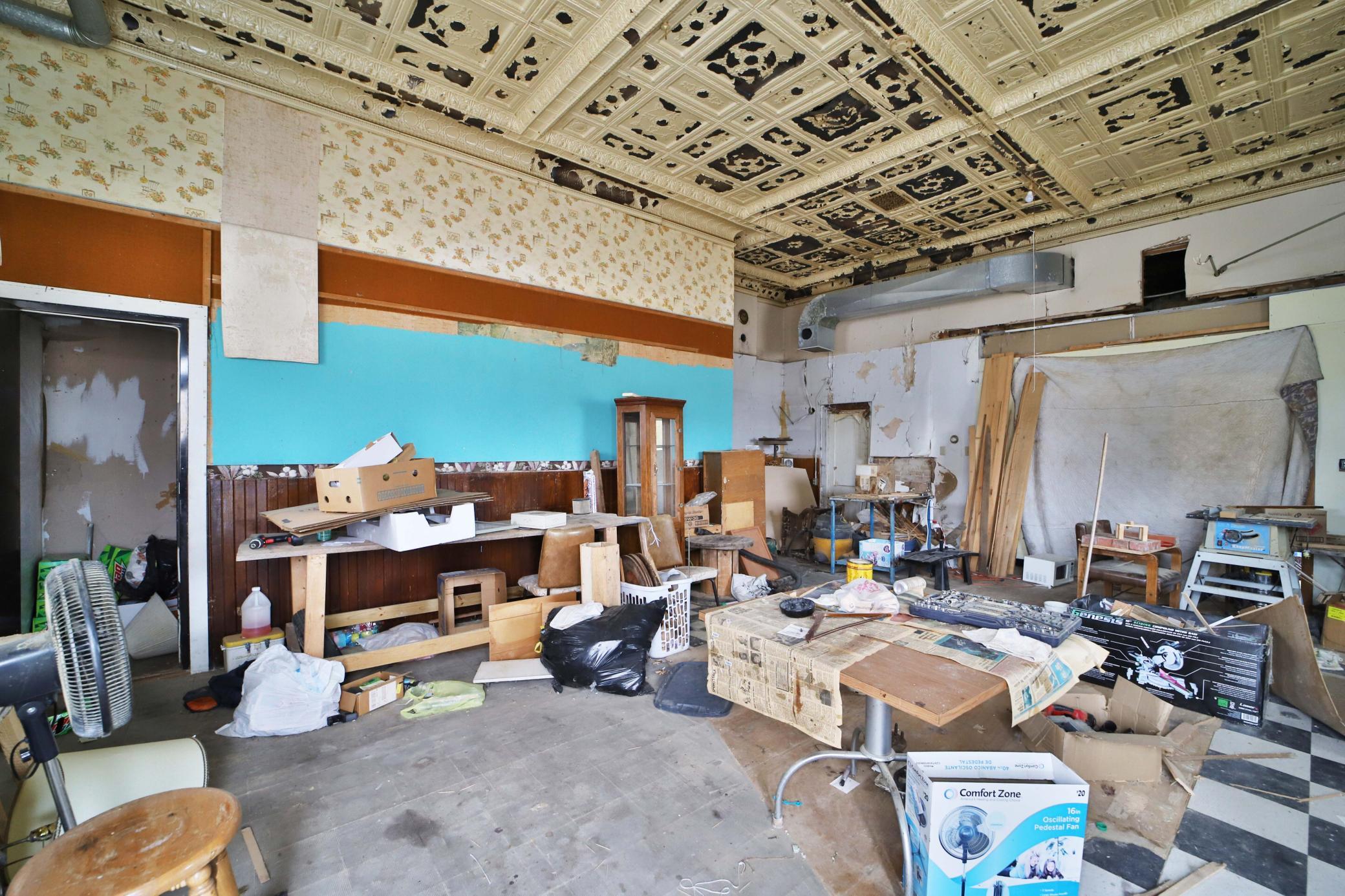 Commercial Sale in Eagle Bend 2