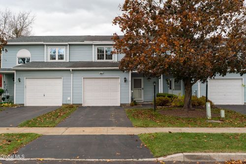 4 Tompion Ln, Saratoga Springs, NY, 12866-9276 | Card Image