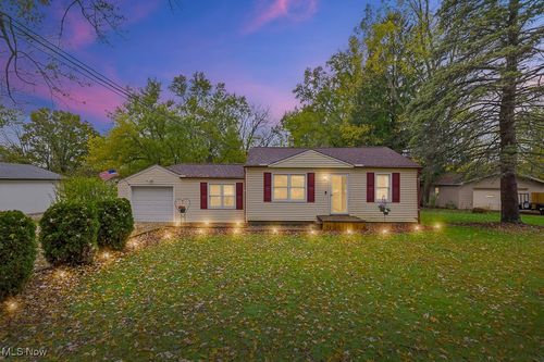 790 Danner Rd, Tallmadge, OH, 44278-3142 | Card Image