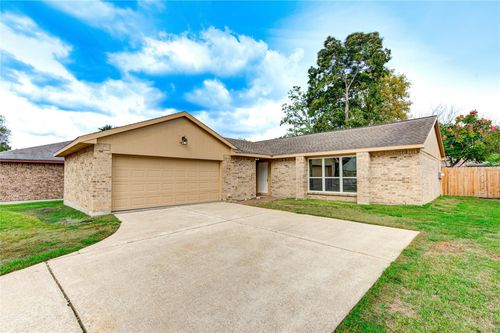 328 Meadow Wood Ct, League City, TX, 77573-5738 | Card Image