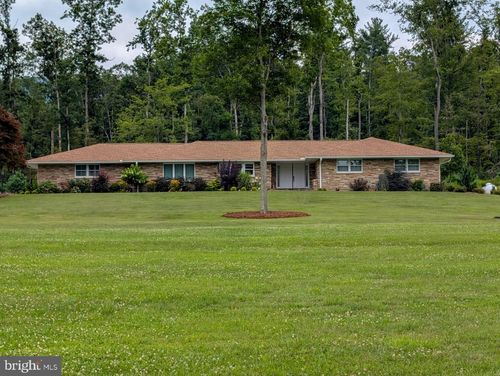 1856 Evitts Creek Rd, Bedford, PA, 15522-5414 | Card Image