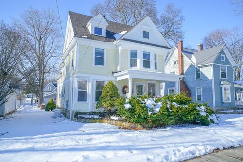 408 S 5th St, Oregon, IL, 61061-1811 | Card Image