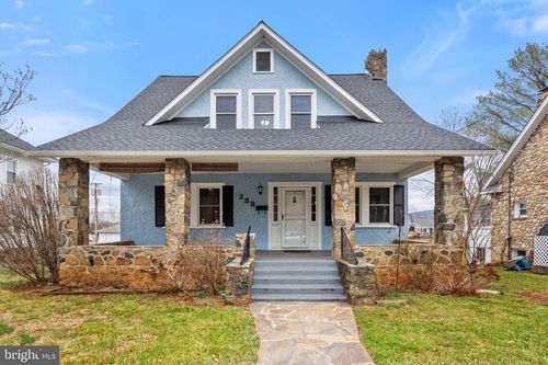 233 Virginia Ave, FRONT ROYAL, VA, 22630-2623 | Card Image