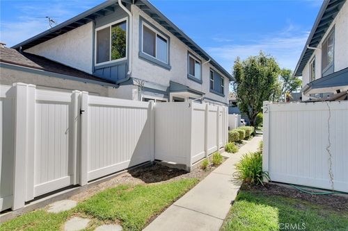 878 W 13th, Azusa, CA, 91702 | Card Image