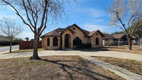 2924 Monterrey St, Hidalgo, TX, 78557-3520 | Card Image