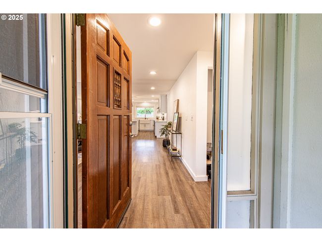 2677 Chad Dr, House other with 3 bedrooms, 2 bathrooms and 2 parking in Eugene OR | Image 5