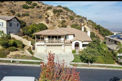 3867 Elderberry Cir, Corona, CA, 92882-7991 | Card Image