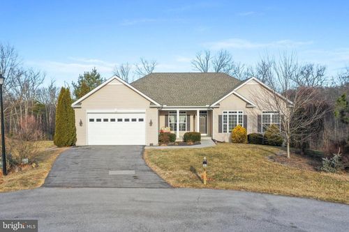 101 Trout River Ter, FALLING WATERS, WV, 25419-1249 | Card Image