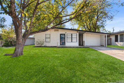 230 Dresden Dr, San Antonio, TX, 78213-3820 | Card Image