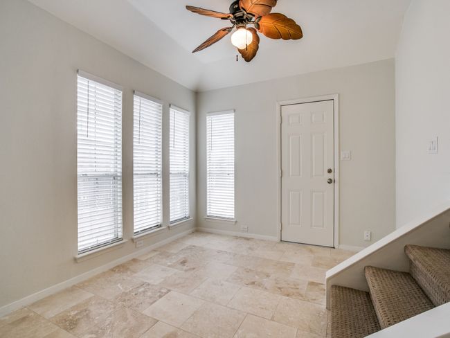 Back Door Foyer | Image 13