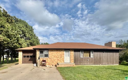 1530 S Derby Ln, North Sioux City, SD, 57049-5012 | Card Image