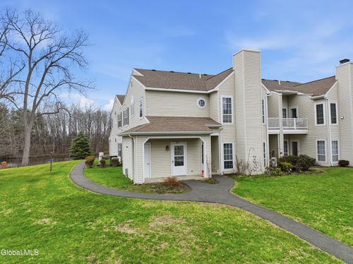 824 Ridge Circle, Troy, NY, 12182 | Card Image