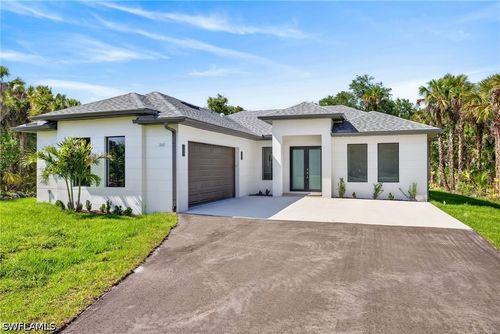 3043 28th Ave Se, Naples, FL, 34117 | Card Image