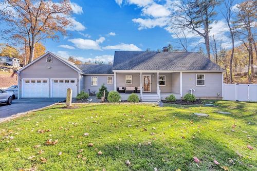 68 E Main St, Hopkinton, MA, 01748-1239 | Card Image