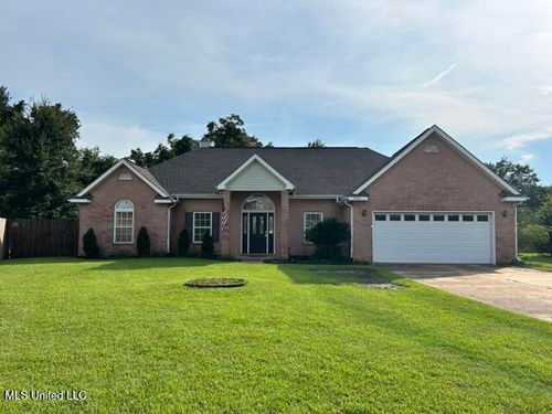 7921 Rue Madison, Ocean Springs, MS, 39564-7681 | Card Image