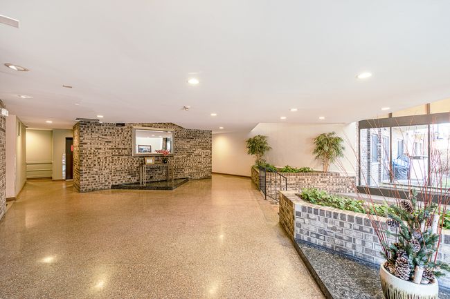 UNIT-107 - 1243 E Baldwin Ln, Home with 3 bedrooms, 2 bathrooms and 2 parking in PALATINE IL | Image 28
