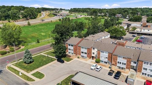 b-10240 W 96th Ter, Overland Park, KS, 66212-5151 | Card Image