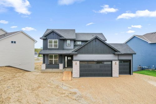 4876 Noble Dr Nw, Rochester, MN, 55901 | Card Image
