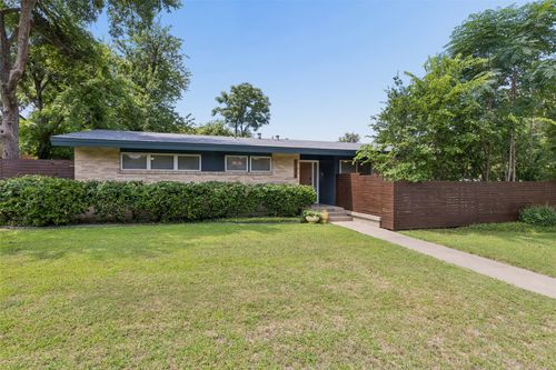 11008 Quail Run St, Dallas, TX, 75238-3712 | Card Image