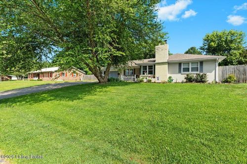 4220 Frances Dr, Bardstown, KY, 40004-8721 | Card Image