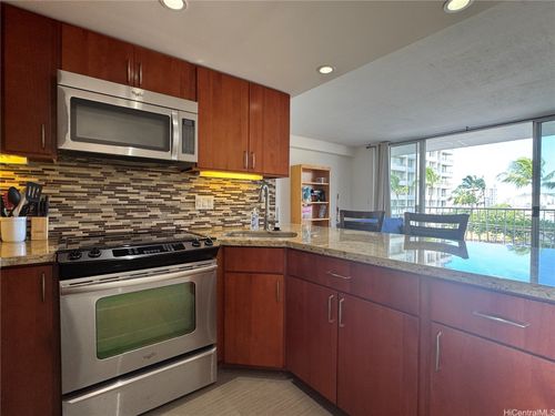 608-1941 Church Ln, Honolulu, HI, 96826-3521 | Card Image