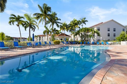 apt-421-4690 Saint Croix Ln, NAPLES, FL, 34109-3560 | Card Image