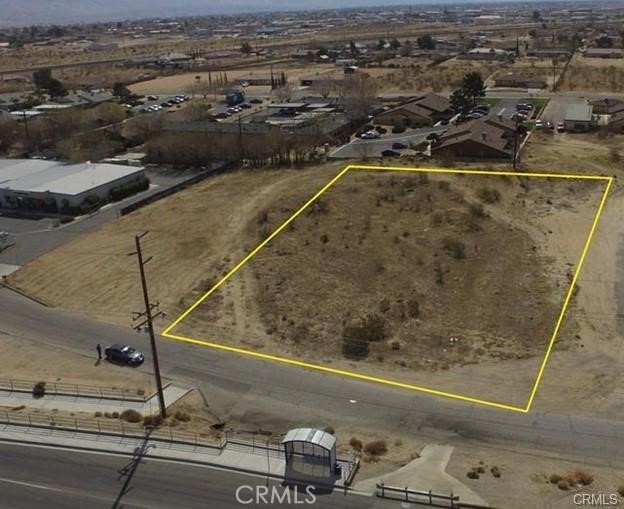 Land in Hesperia