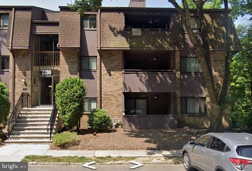 2231 Old Stone Mill Dr, East Windsor, NJ, 08512-2232 | Card Image