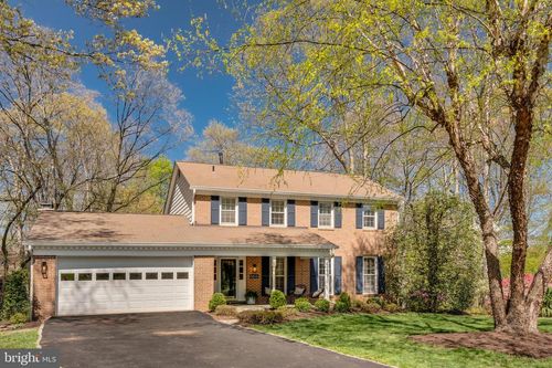 9810 Vertain Ct, Fairfax, VA, 22032-2444 | Card Image