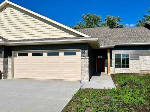 3-1789 Golf Course Blvd, Independence, IA, 50644-9190 | Card Image