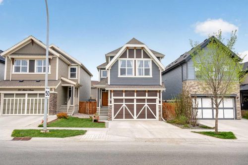 377 Masters Ave Se, Calgary, AB, T3M2N7 | Card Image