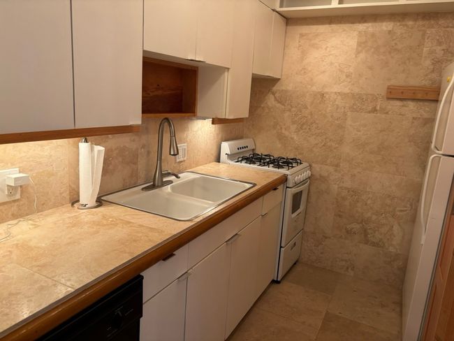 APT-3 - 1605 Pease Rd, Condo with 1 bedrooms, 1 bathrooms and 1 parking in Austin TX | Image 12
