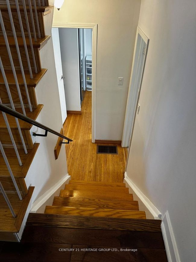 1416 Colmar Ave, House other with 3 bedrooms, 2 bathrooms and 3 parking in Pickering ON | Image 11