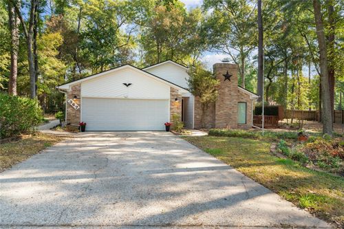 367 Westview Ln, Conroe, TX, 77304-1274 | Card Image