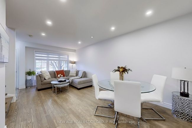 1506 Harwood Dr, House attached with 4 bedrooms, 3 bathrooms and 1 parking in Milton ON | Image 11