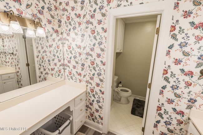 2594BrynMawrAve-30 | Image 48