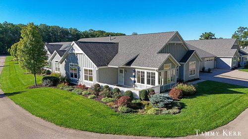 197 Janes View Dr, Holland, MI, 49424-2549 | Card Image